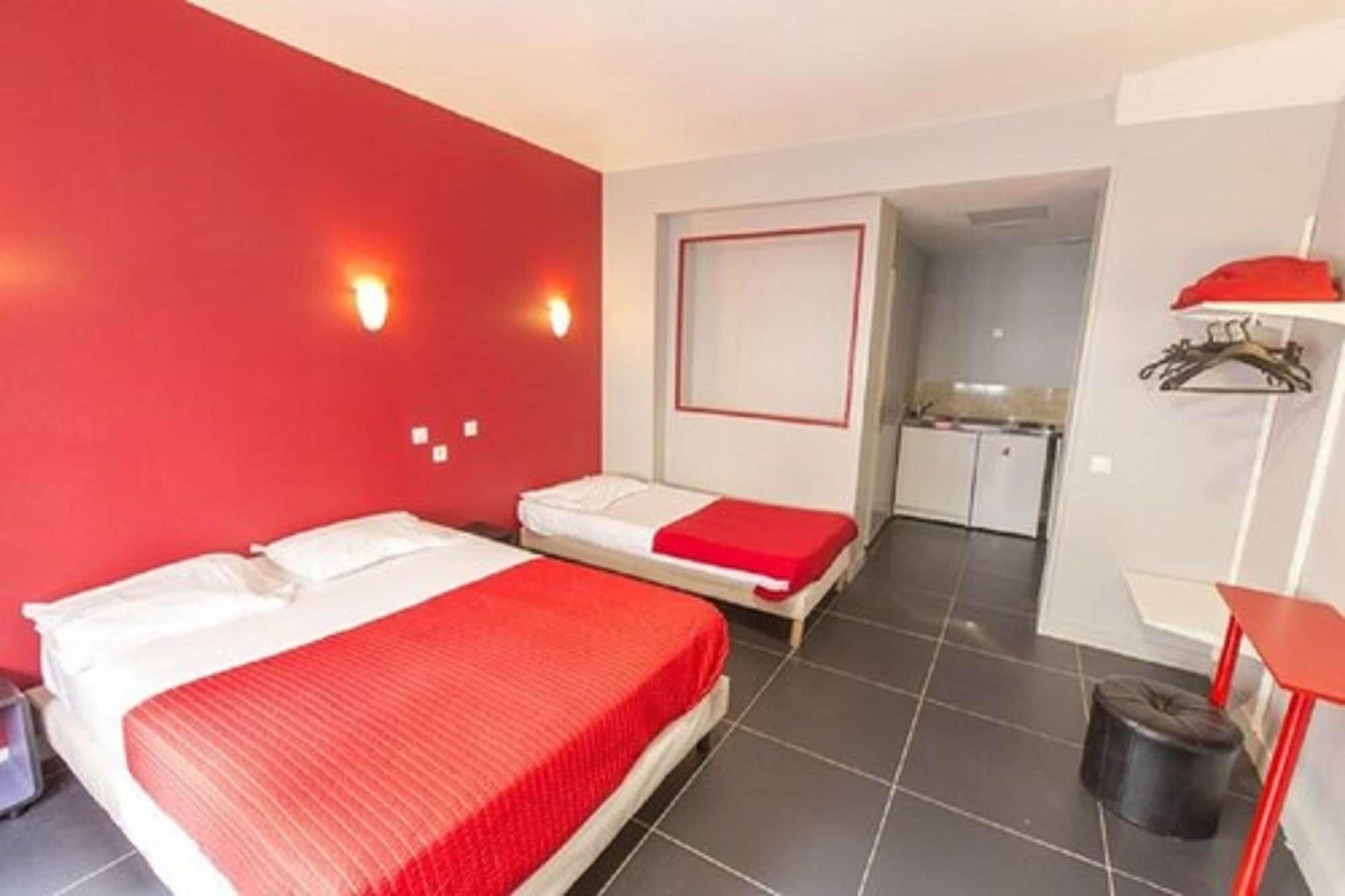 Hipotel Paris Montmartre Gare Du Nord Dış mekan fotoğraf
