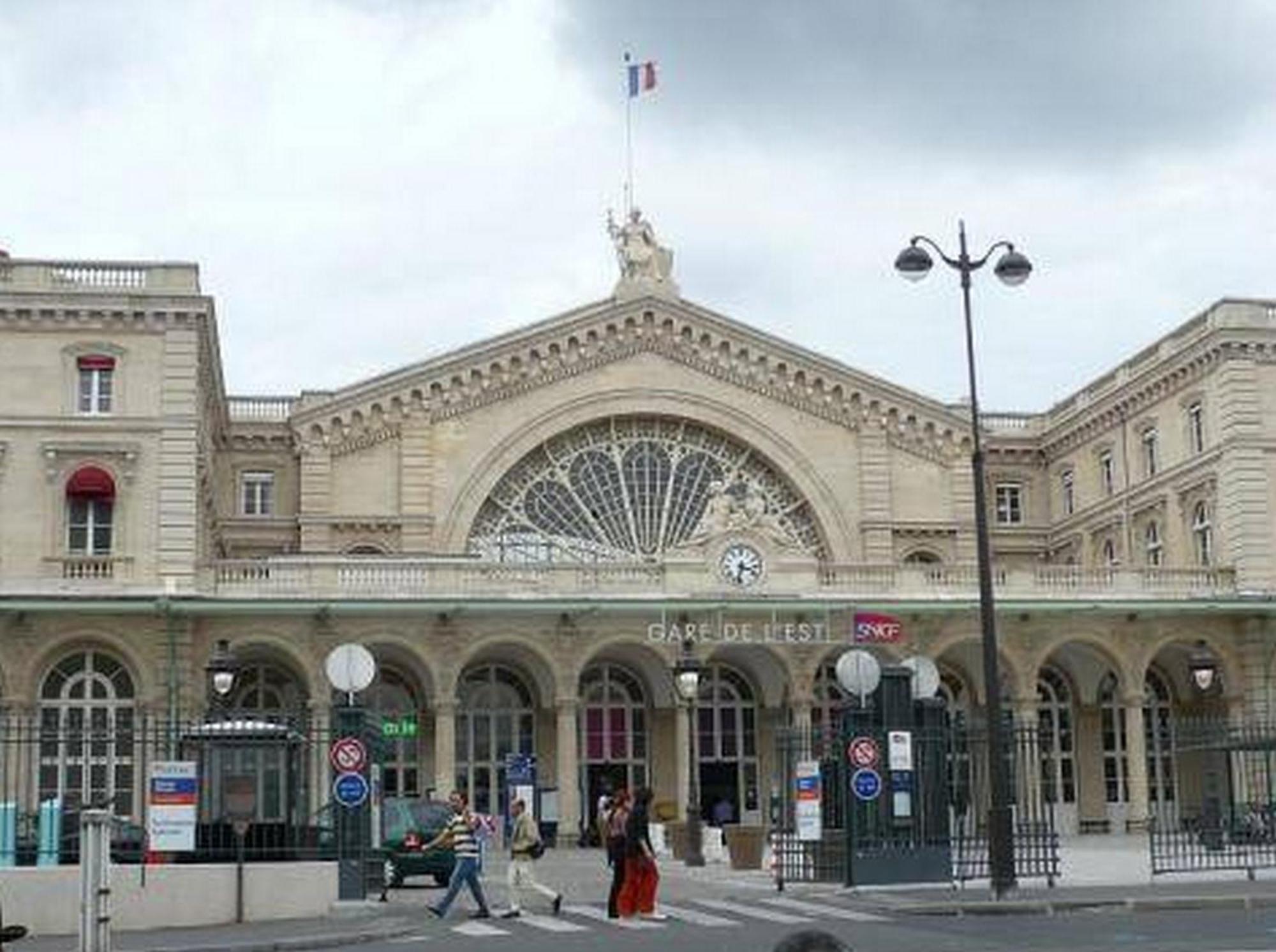 Hipotel Paris Montmartre Gare Du Nord Dış mekan fotoğraf