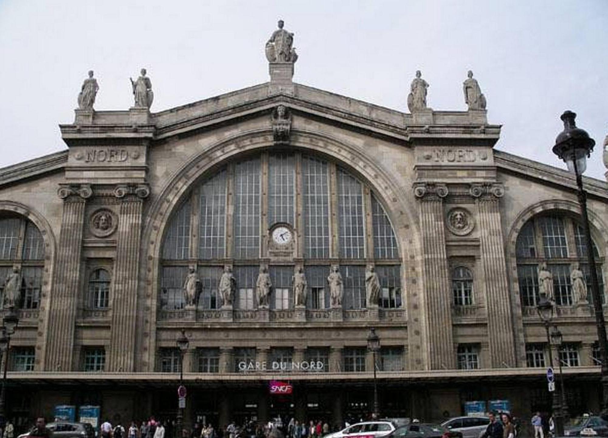 Hipotel Paris Montmartre Gare Du Nord Dış mekan fotoğraf