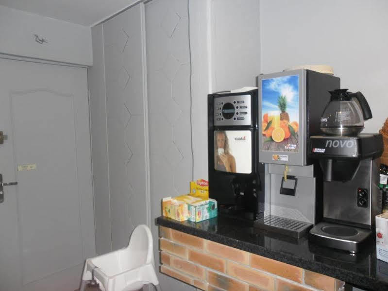 Hipotel Paris Montmartre Gare Du Nord Dış mekan fotoğraf