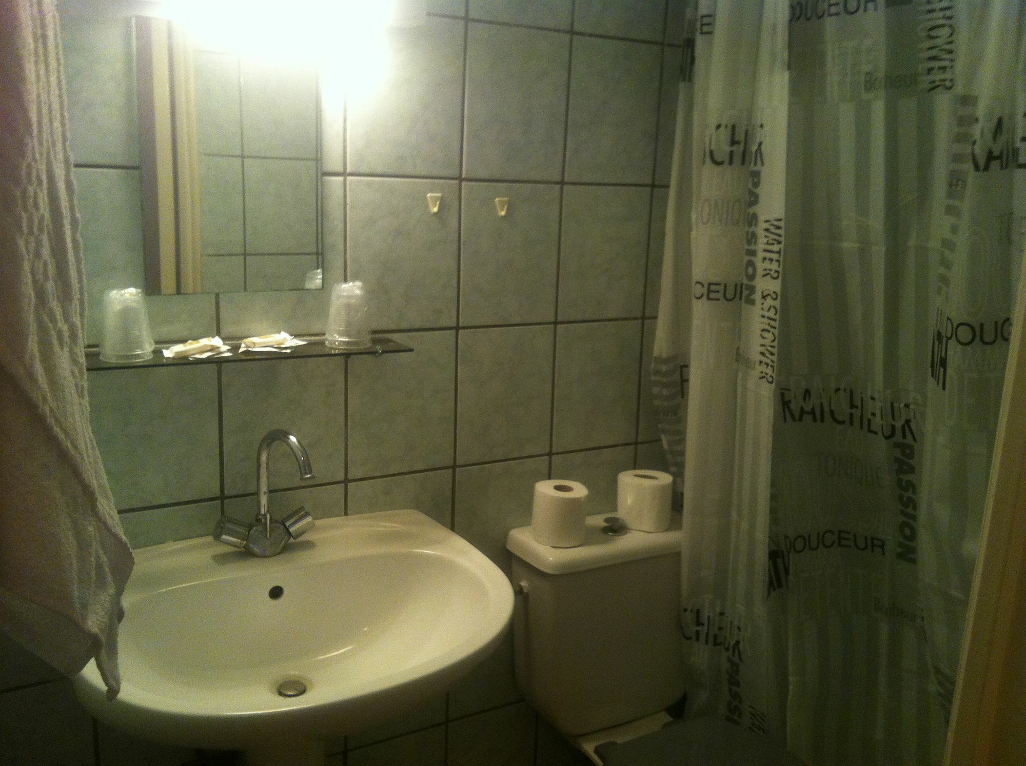 Hipotel Paris Montmartre Gare Du Nord Dış mekan fotoğraf
