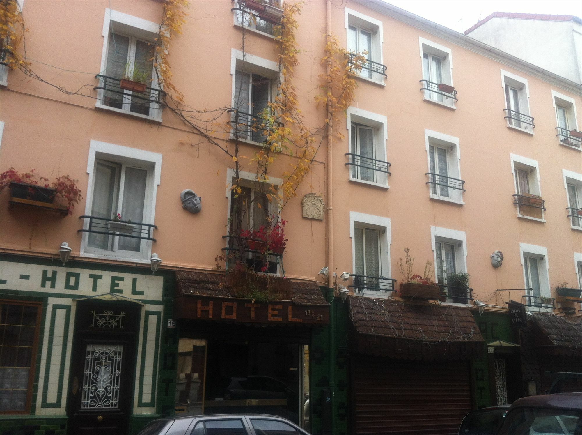 Hipotel Paris Montmartre Gare Du Nord Dış mekan fotoğraf