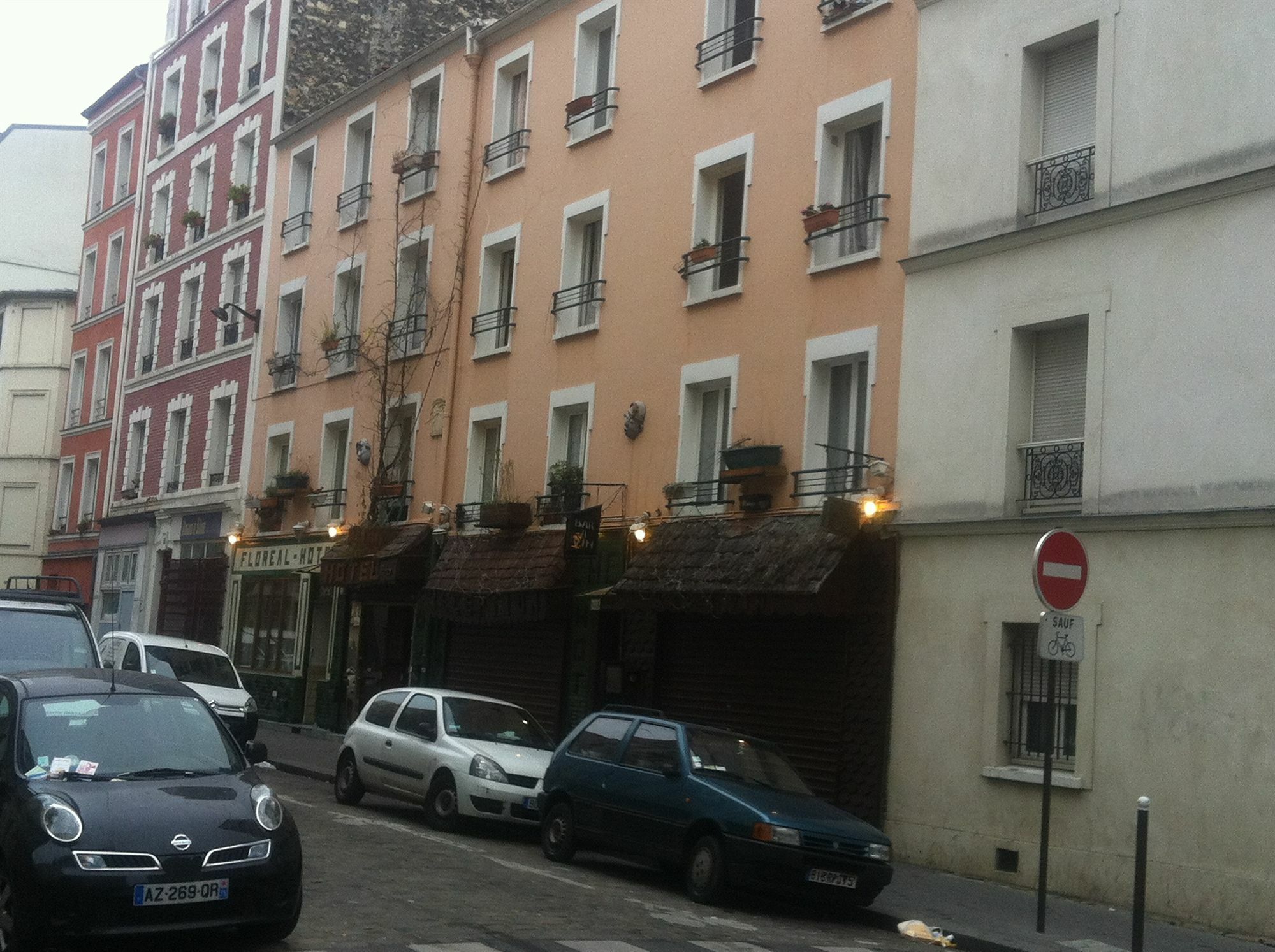 Hipotel Paris Montmartre Gare Du Nord Dış mekan fotoğraf